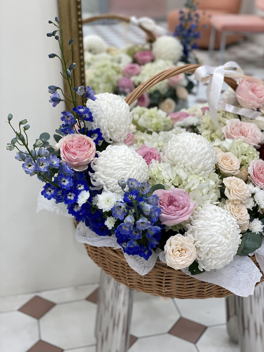 Royal Blue & Blush Garden
