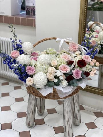 Royal Blue & Blush Garden