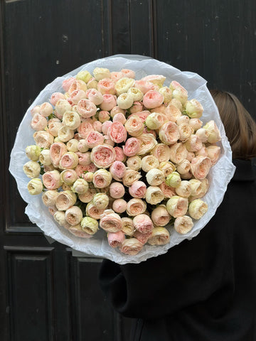 Champagne Spray Rose Bouquet